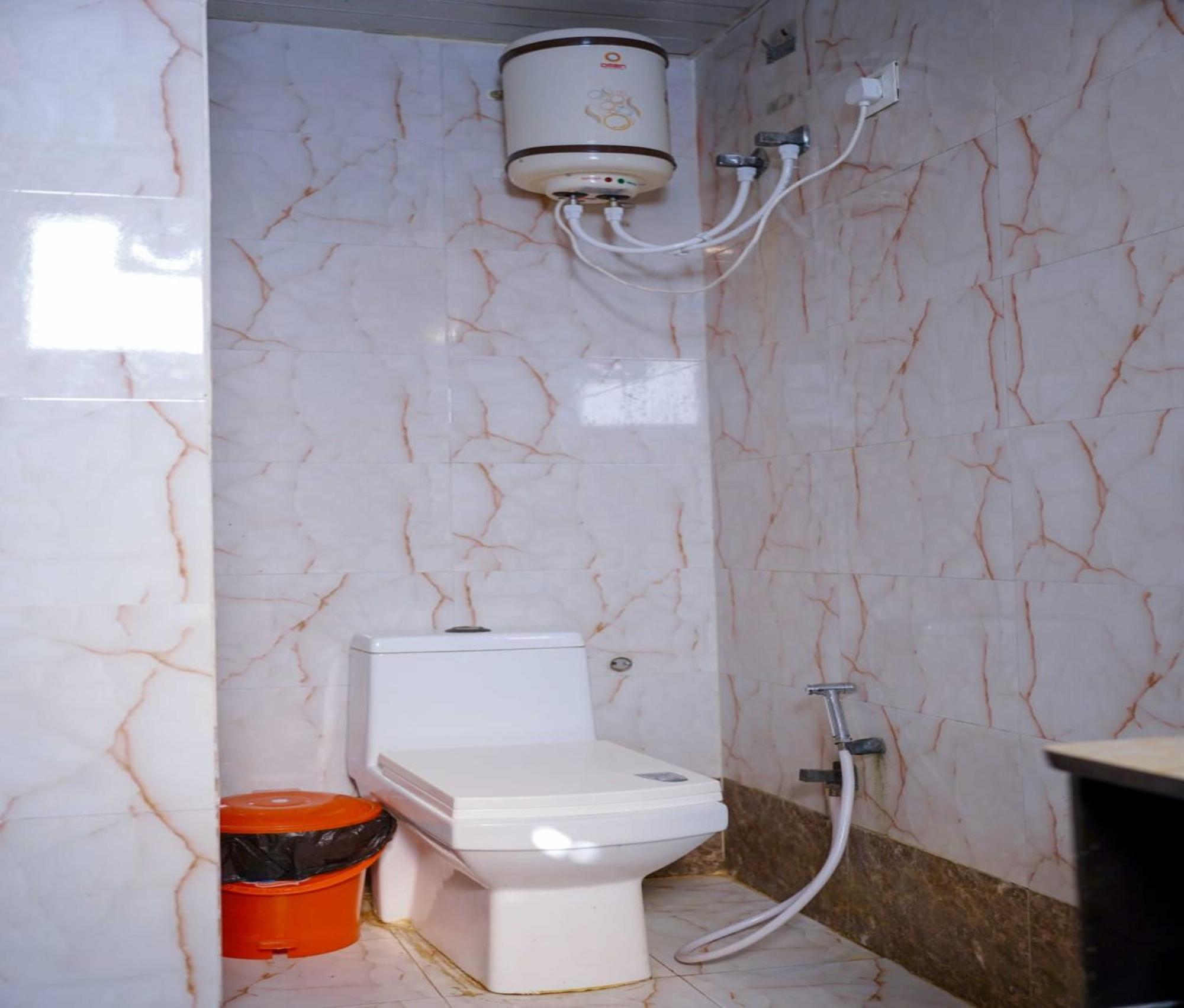 Vrindavan Dreams Hotel And Suites Kültér fotó